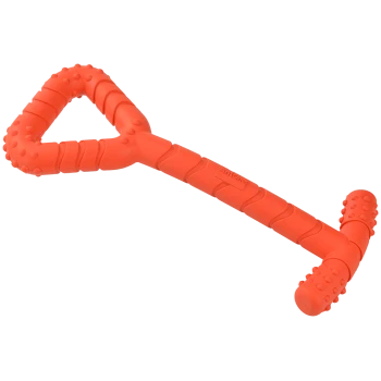 Helles orangefarbenes Hundespielzeug in Form eines Dreiecks mit strukturierten Griffen und Erhebungen, gekennzeichnet mit "Anttone."