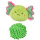 Jouet rond et duveteux vert pour animal avec visage souriant brodé et ailes scintillantes vertes et roses au-dessus d'une balle pompon verte texturée.