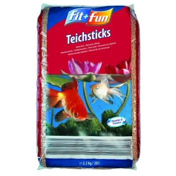 Fit+Fun Teichsticks Fischfutterbeutel mit einem Goldfisch und einem weißen Fisch zwischen Wasserlilien, beschriftet mit "Vitamine & Proteine."