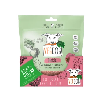 Kausnack Dentals 7x120g VegDog Dentals Verpackung mit einer Hundillustration, mit Text, der "Frischer Atem" und "Plaqueentfernung" hervorhebt, hergestellt aus Tapioka und Rote Beete.