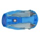 Blauer Haustier-Rucksack mit Netzfächern, mit zwei Wasserflaschen und einem Ruffwear-Logo. Ideal für Outdoor-Abenteuer mit Haustieren.