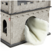 Graues Filzhaustier-Schloss mit einem weichen weißen Fleece-Eingang, das mehrere Ebenen und ausgeschnittene Fenster für Haustiere zum Erkunden bietet.