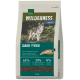 Beutel Real Nature Wilderness Adult 'Dark Fjord' Hundefutter, Wolfsbild, Lachsabbildung, 12 kg, Beschriftung 65%/35%/0%.