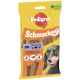 Pedigree Schmackos Multi Mix Hundesnacks, 20 Stück, natürliche Zutaten, unter 30 kcal, Omega 6 und Vitamin E, mit einem Hund, der sich die Lippen leckt.