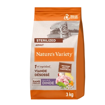 Sac de nourriture pour chat adulte stérilisé Nature's Variety avec viande de dinde désossée, sans céréales, 3 kg, avec image de chat et avantages clés.