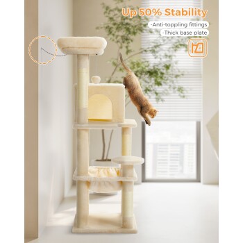 Katze Baum mit mehreren Ebenen, mit einem hängenden Spielzeug und einer Katze, die herunterspringt. Text hebt "Bis zu 50 % Stabilität" und Merkmale hervor.