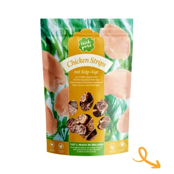 Chicken Strips mit Kelp-Alge Irish Pure Chicken Strips mit Kelp Verpackung, zeigt Hühnerbilder und Text über 90% Hühnergehalt, keine Körner und hergestellt in Irland.