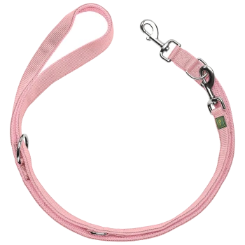 Rosa Hundeleine mit einem stabilen Metallclip und einem weichen, strukturierten Griff.