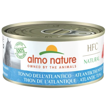 Almo Nature HFC Natur-Dosenfutter für Haustiere, das Atlantischen Thunfisch enthält, mit dem Text "100% Gewinne für die Natur" und "gehört den Tieren."