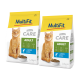 Zwei Beutel MultiFit Care Adult Katzenfutter mit Lachs-Geschmack, mit einer orangefarbenen Katze und einer Schale mit Trockenfutter.