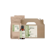 Relax BioCare Haustierpflege-Set mit einer Flasche flüssigem Ergänzungsmittel und zwei Päckchen Kräuterpulver, alles in umweltfreundlicher Verpackung.