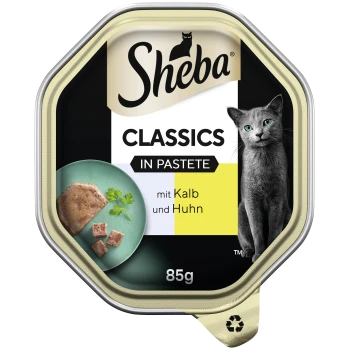 Sheba Classics kattenvoerschaaltje 85 g, 'In paté' met kalf en kip, afbeelding van grijze kat en bord met patéstukjes