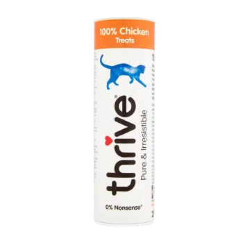 Thrive 100% Kippen Traktaties voor katten, cilindrische verpakking met een blauwe katten silhouet, gelabeld 'Pure & Irresistible' en '0% Nonsense.'
