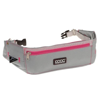 Graue Haustier-Hüfttasche mit pinken Akzenten, mit einem Reißverschlussfach und einem "DOOG"-Logo, entworfen für Hundebesitzer.