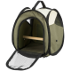 Transporteur pour animal de compagnie vert avec un devant en maille et un perchoir en bois à l'intérieur, présentant une ouverture zippée et une poignée robuste sur le dessus.