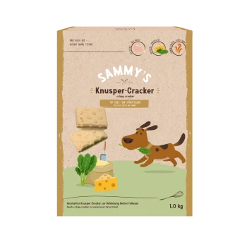 Opakowanie "Sammy's Knusper-Cracker", z zabawnym psem, krakersami z serem i szpinakiem, z tekstem w języku niemieckim i angielskim.