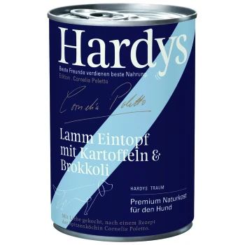 Dose von Hardy's Hundefutter beschriftet mit "Lamm Eintopf mit Kartoffeln & Brokkoli," unterzeichnet von Cornelia Poletto, mit dem Hinweis "Premium Naturkost für den Hund."
