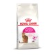 Sac de nourriture pour chats Royal Canin Feline Preference Savour Exigent avec une illustration de chat brun, mettant en avant la double sensation de saveur pour les mangeurs difficiles.