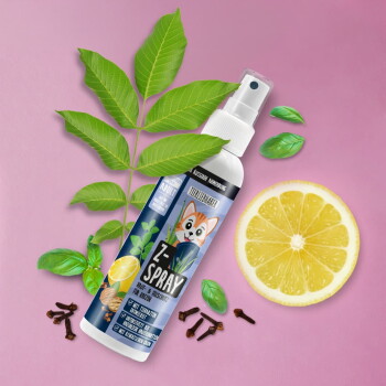 Flasche Z-Spray für Haustiere, mit Text, der seine sanfte Alternative, Haut- und Fellpflege und einfache Anwendung als Umweltspray hervorhebt.