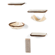 Eine Sammlung von Katzenmöbeln, darunter zwei flache Regale, ein rundes Bett, eine Hängematte und ein Kratzpad, alles in sanften Beige- und Brauntönen.