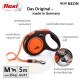 Flexi-Hundeleine in Neonorange, mit ergonomischem Griff, komfortablem Bremssystem und einer Länge von 5 m für Hunde bis 25 kg.