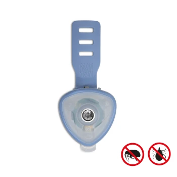 Blauer Floh- und Zeckenhalsband für Haustiere mit verstellbarem Riemen und ohne Floh- oder Zeckensymbole.