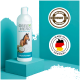 Flasche von GREEN HERO Kokosshampoo für Pferde, mit einem Pferdebild, Kokosnussgrafik und Etiketten für 'Natürliches Kokosnussöl' und 'Hergestellt in Deutschland.'