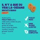 Biscuits Bravo pour animaux de compagnie sur un fond turquoise, mettant en avant des ingrédients comme le poulet, l'avoine, le millet et sans sucres ajoutés.