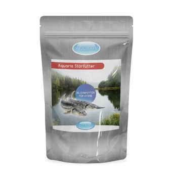 Ein grauer Eimer mit der Aufschrift "Aquaris Störfutter" mit einem malerischen Bild von Fischen in einem See, mit dem Text "ALLEINFUTTER FÜR STORE."