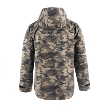 Rückansicht einer camouflage-musternden Tierjacke mit Kapuze, die für den Außeneinsatz konzipiert ist.