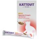 Emballage de friandises pour chats Kattovit Feline Spezial-Cream Low Protein, avec une cuillère présentant une texture crémeuse et une silhouette de chat.