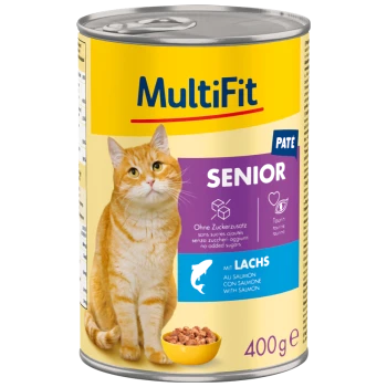 Eine Dose MultiFit Senior Katzenfutter mit einer orangefarbenen Tabby-Katze auf dem Etikett, mit dem Hinweis, dass es Lachs enthält und keinen Zuckerzusatz hat.