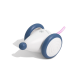 Eine kleine, weiße Spielzeugmaus mit blauen Rädern und einem rosa Schwanz, entworfen für Haustiere, mit einem Logo an der Seite.