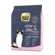 Select Gold Kitten Classic Fit cat food packaging featuring a black and white kitten, with text highlighting optimal nutrition for kittens.