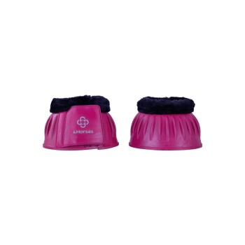 Rosa Pferdehufstiefel mit einem weichen schwarzen Futter, mit dem Logo "4 Horses" an der Seite.