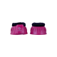 Rosa Pferdehufstiefel mit einem weichen schwarzen Futter, mit dem Logo "4 Horses" an der Seite.