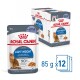 Royal Canin Light Weight Katzenfutter, 85g Beutel, 12er-Pack. Mit einer Katze auf der Verpackung, die behauptet, bei der Gewichtszunahme zu helfen.