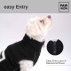Ein kleiner weißer Hund trägt eine schwarze Fleecejacke mit hohem Kragen und schaut nach oben. Der Text lautet "easy Entry" und "Easy Entry durch Reißverschluss."