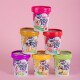 Sechs bunte Smoof! Mix Dog Ice Becher in Geschmacksrichtungen wie Erdbeere, Beere und Apfel, jeweils mit verspielten Hundebildern und lebhaften Etiketten.