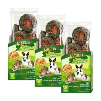 Trois paquets de friandises pour animaux Multifit Nature Grain Free pour petits animaux, présentant des gaufrettes de carotte et des images d'un lapin, d'un cochon d'Inde et d'un hamster.