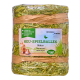 Ein verpackter Spiel-Heuballen mit der Aufschrift "HEU-SPIELBALLEN Natur" mit Bildern von Kaninchen und kleinen Tieren, mit grünem Gras und natürlichen Fasern.