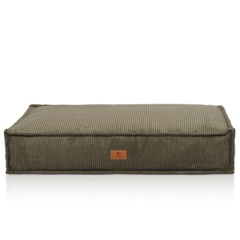 Rechteckiges Haustierbett aus olivgrünem Cordstoff mit einer gesteppten Kante und einem kleinen braunen Lederetikett mit der Aufschrift "KNUFFENWUFF."