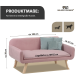 Ein gemütliches Wohnzimmer mit einem rosa Haustiersofa mit blauen Kissen, einem gewebten Teppich, einem weißen Kamin und einem stilvollen Sessel.