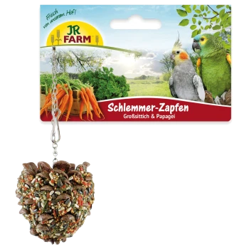 Ein vogelförmiger Leckerbissen in Form eines Tannenzapfens aus Samen, in bunter Verpackung mit Vögeln und Karotten, beschriftet mit "Schlemmer-Zapfen Großsittich & Papagei."