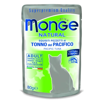 Tüte Monge Natural Katzenfutter mit Pazifischem Thunfisch, beschriftet mit "Superpremium Qualität," mit Details zur Erwachsenenformel, Omega 3 und F.O.S.