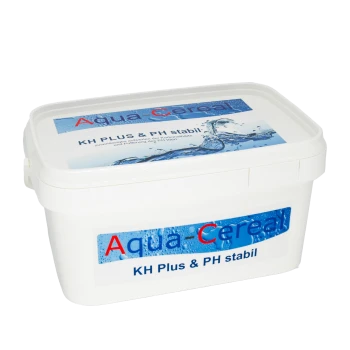 Weißer Behälter mit der Aufschrift 'Aqua Cereal KH Plus & PH stabil' mit einem Wasserspritzendesign, das ein Produkt für die Stabilität von Aquarienwasser anzeigt.