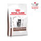 Royal Canin Veterinary Nutrition Gastrointestinal Kitten Futterbeutel mit einem Bild von einem schwarz-weißen Kätzchen und einem roten Kronenlogo.