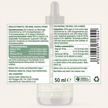 Etikett auf 50-ml-Flasche: '100% Algenöl Tierfutter', 'Futtermittel für Hunde, Katzen & Pferde', Fütterungsempfehlung und Barcode.