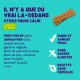 Bâtonnets pour animaux étiquetés "Sticks Pause Câlin" avec des ingrédients comprenant de la dinde fraîche (58 %) et de l'agneau (12 %), sur un fond turquoise vif.