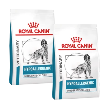 Zwei Tüten Royal Canin veterinär Hundetrockenfutter, beschriftet mit "Hypoallergen" und "Moderate Calorie," mit einer Hundegrafik.